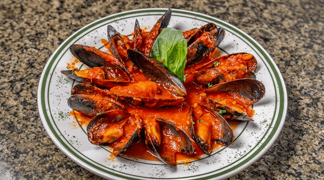 Mussels Marinara (Entrée).