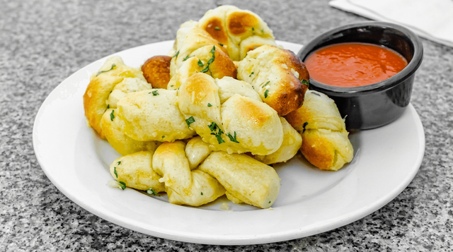 Garlic Knots (5).