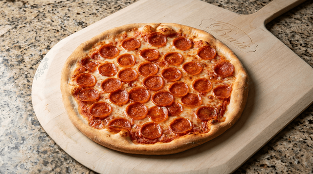 Pepperoni 18" Pizza.